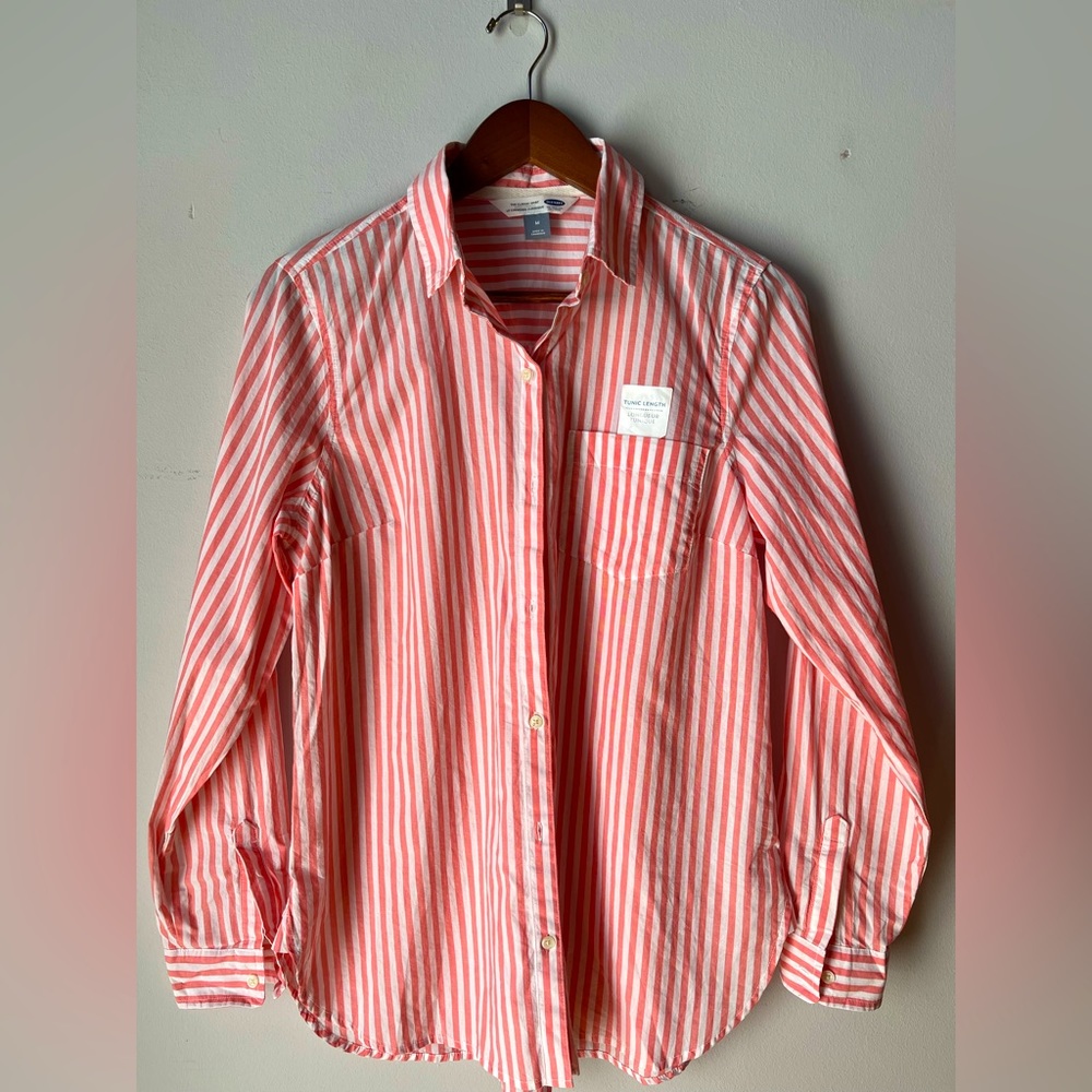NWT Old Navy Pink w/White Stripe Button Down, M